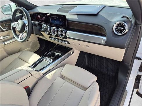 Used 2026 Mercedes-Benz GLB 250 image 23