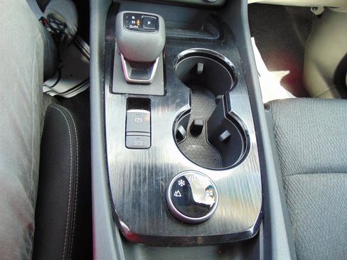 Used 2024 Nissan Rogue SV AWD/4WD image 34