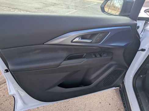 New 2026 Chevrolet Equinox EV LT image 14