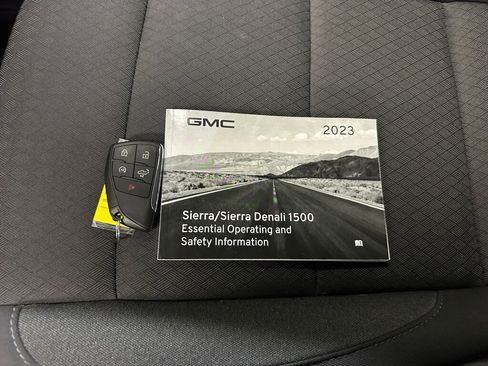 Certified 2023 GMC Sierra 1500 Elevation image 16