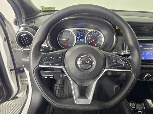 Used 2019 Nissan Kicks S w/ Exterior Package image 23