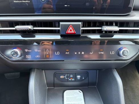 New 2026 Kia Sportage EX AWD/4WD image 14