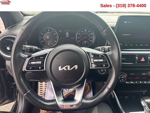 Used 2022 Kia Forte GT-Line w/ GT-Line Premium Package FWD image 15