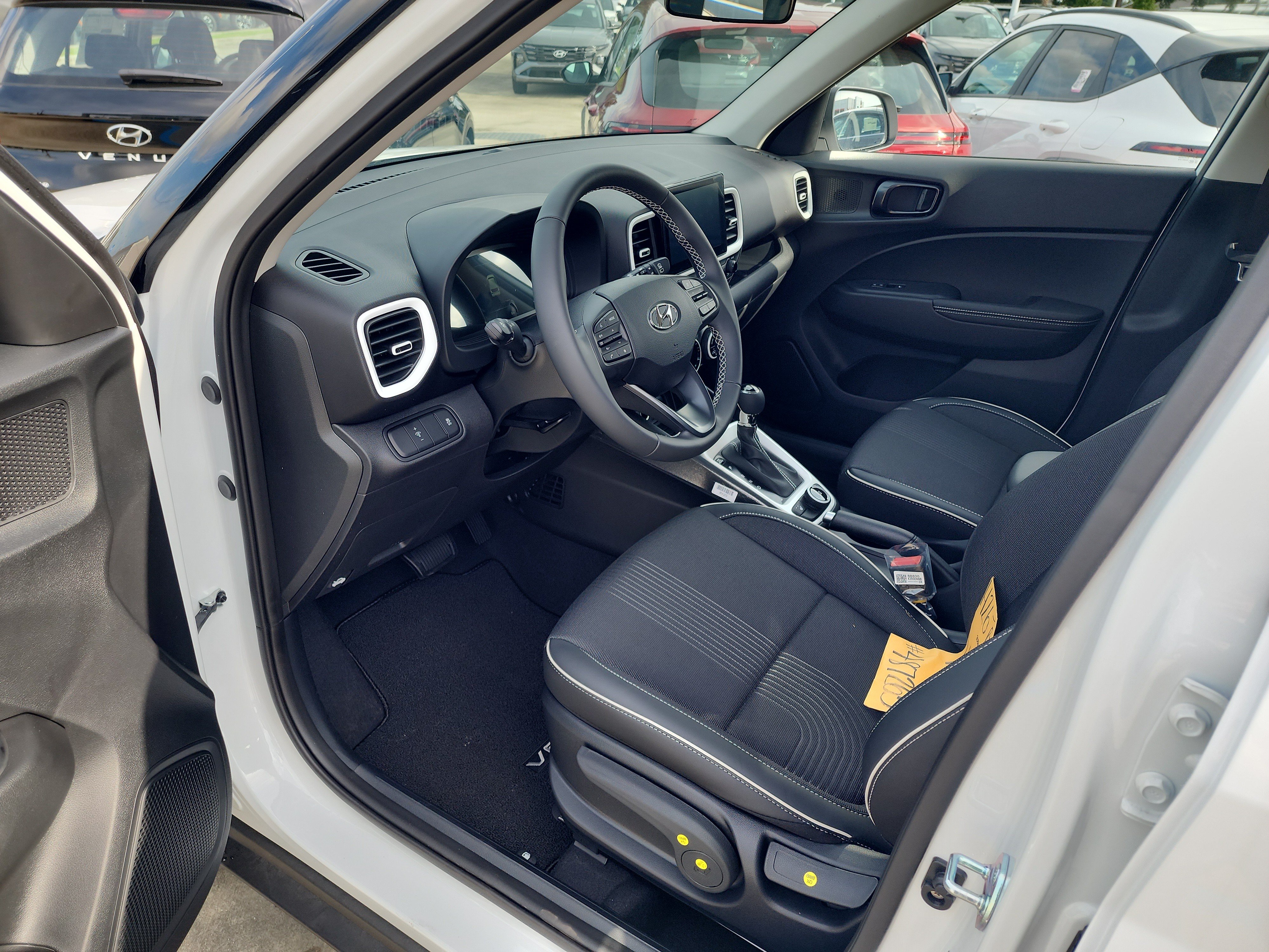 New 2026 Hyundai Venue SEL FWD image 16