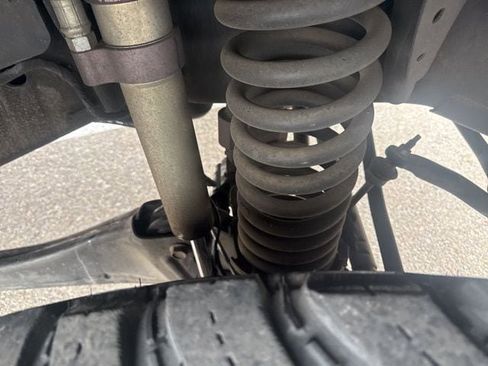 Used 2017 RAM 2500 Laramie w/ Sport Appearance Group image 8