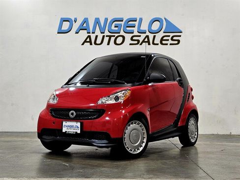 Used 2013 smart fortwo pure RWD image 1