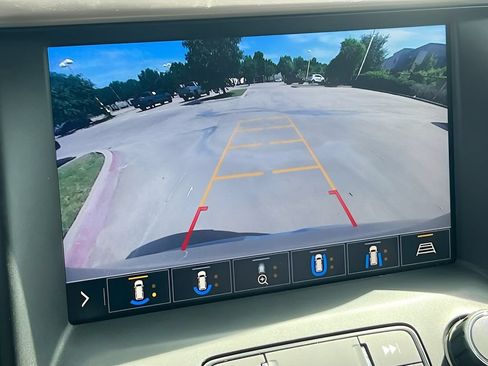 Used 2020 GMC Acadia Denali FWD image 14
