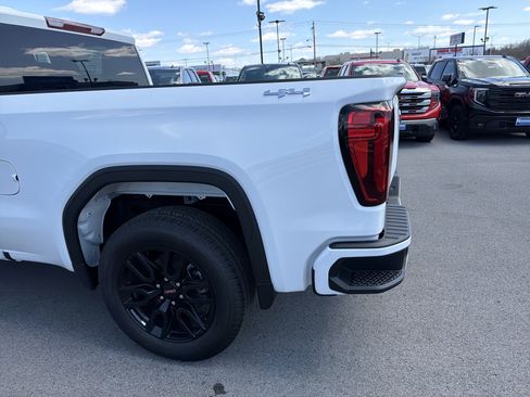 New 2026 GMC Sierra 1500 Elevation AWD/4WD image 9