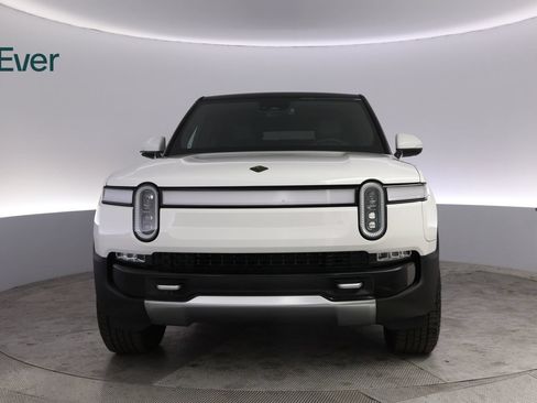 Used 2023 Rivian R1S Adventure AWD/4WD image 12