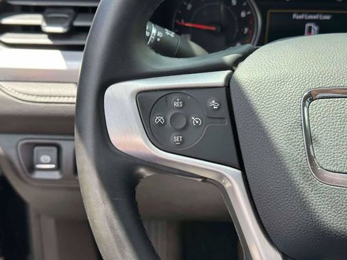 Used 2023 GMC Acadia SLT AWD/4WD image 22