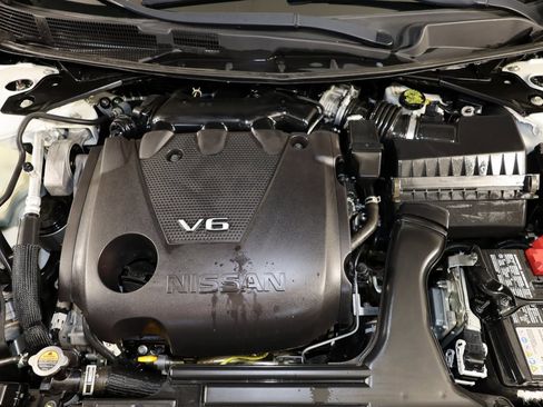 Used 2021 Nissan Maxima SR w/ Sport Mat Group image 36