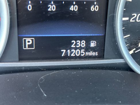 Used 2019 Nissan Sentra SV w/ Special Edition Package image 24