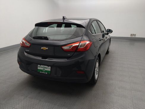 Used 2017 Chevrolet Cruze LT w/ Convenience Package FWD image 7