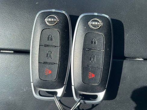 Certified 2023 Nissan Rogue S FWD image 18