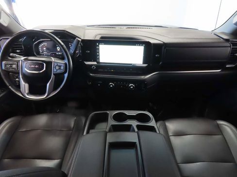 Used 2025 GMC Sierra 1500 SLT image 18