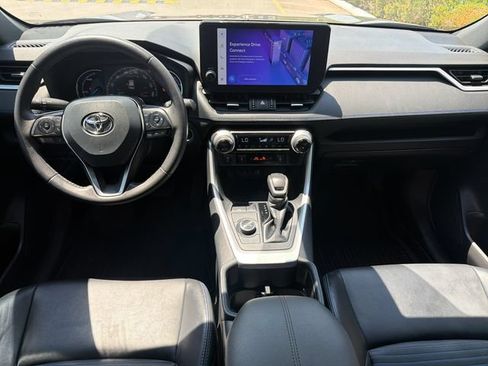 Used 2024 Toyota RAV4 XSE AWD/4WD image 9