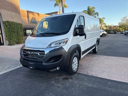 Used 2025 RAM ProMaster 2500 w/ Quick Order Package 22G SLT image 4