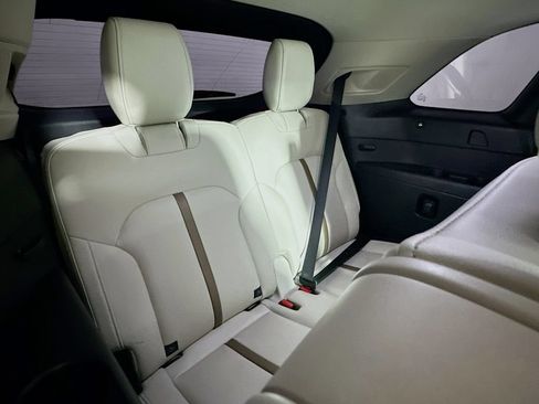 Certified 2024 MAZDA CX-90 3.3 Turbo S w/ Premium Package AWD/4WD image 36