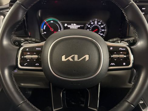 Used 2023 Kia Sorento EX AWD/4WD image 24