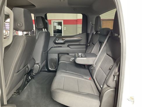Used 2023 Chevrolet Silverado 1500 LT image 23