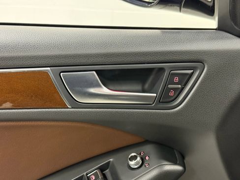Used 2017 Audi Q5 2.0T Premium image 13