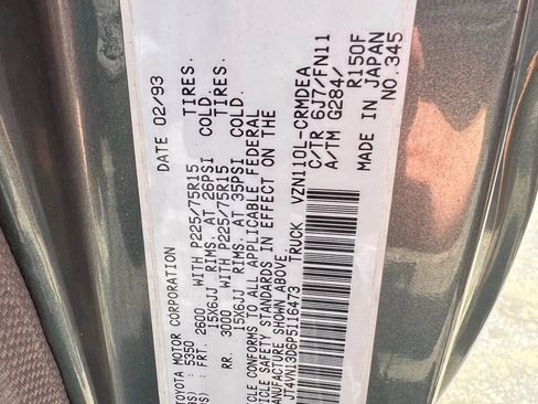 Used 1993 Toyota Pickup Deluxe image 17