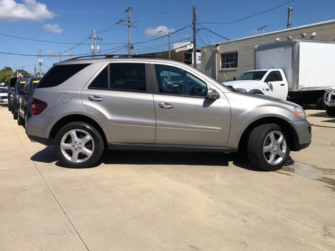Used 2008 Mercedes-Benz ML 350 4MATIC image 5
