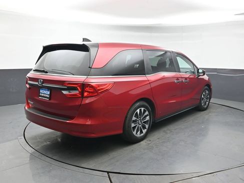 Used 2024 Honda Odyssey EX-L image 7