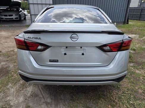 Used 2023 Nissan Altima 2.5 S FWD image 18