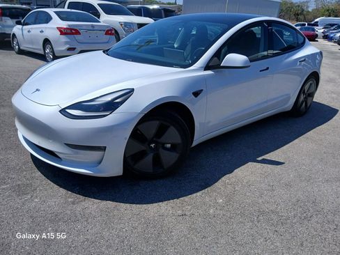Used 2021 Tesla Model 3 Long Range image 1