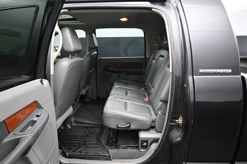 Used 2007 Dodge Ram 1500 Truck Laramie AWD/4WD image 25