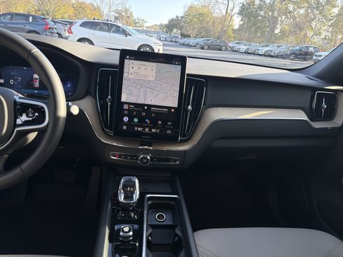 Used 2026 Volvo XC60 B5 Plus w/ Protection Package Premier image 58