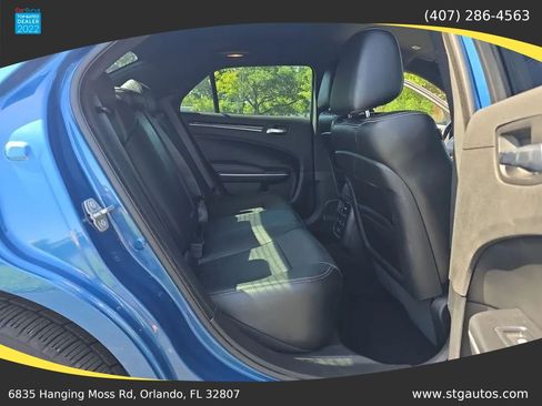 Used 2020 Chrysler 300 S w/ 300S Premium Group 2 RWD image 20