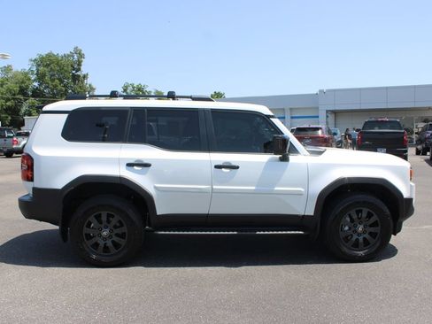 Used 2024 Toyota Land Cruiser AWD/4WD image 11