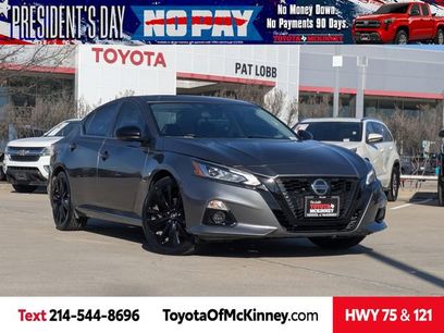 Used 2022 Nissan Altima 2.5 SR w/ Midnight Edition Package