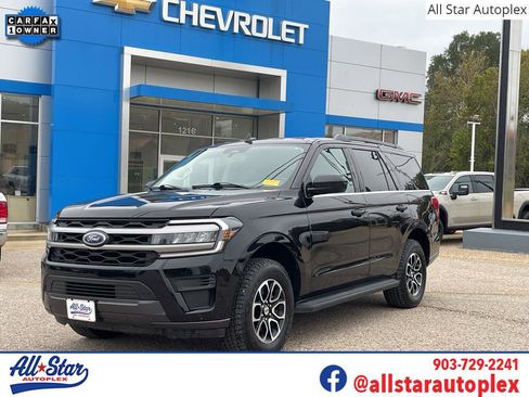 Used 2024 Ford Expedition XLT image 1