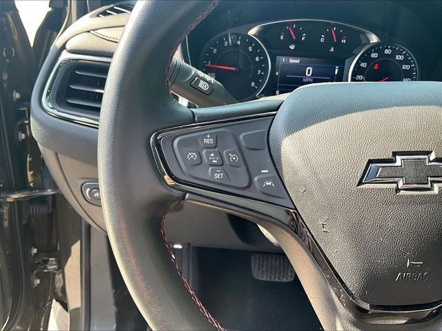 Used 2023 Chevrolet Equinox RS w/ LPO, Cargo Package AWD/4WD image 23