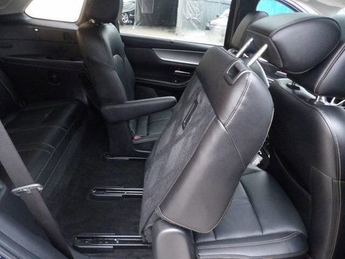 Used 2024 MAZDA CX-90 Plug-In Hybrid w/ Premium Pkg image 31