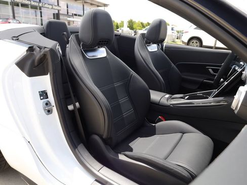 Certified 2022 Mercedes-Benz SL 63 AMG 4MATIC image 32