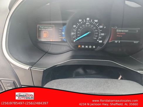 Used 2019 Ford Edge SEL w/ Equipment Group 201A FWD image 13
