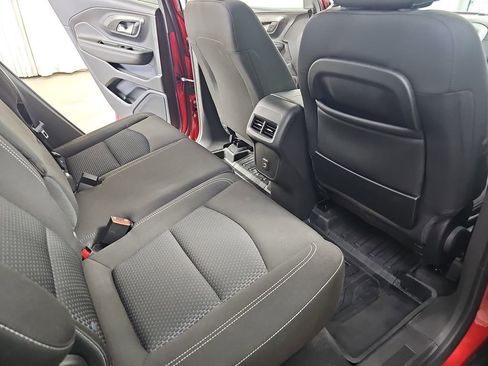 Certified 2023 GMC Terrain SLE w/ Driver Convenience Package FWD image 14