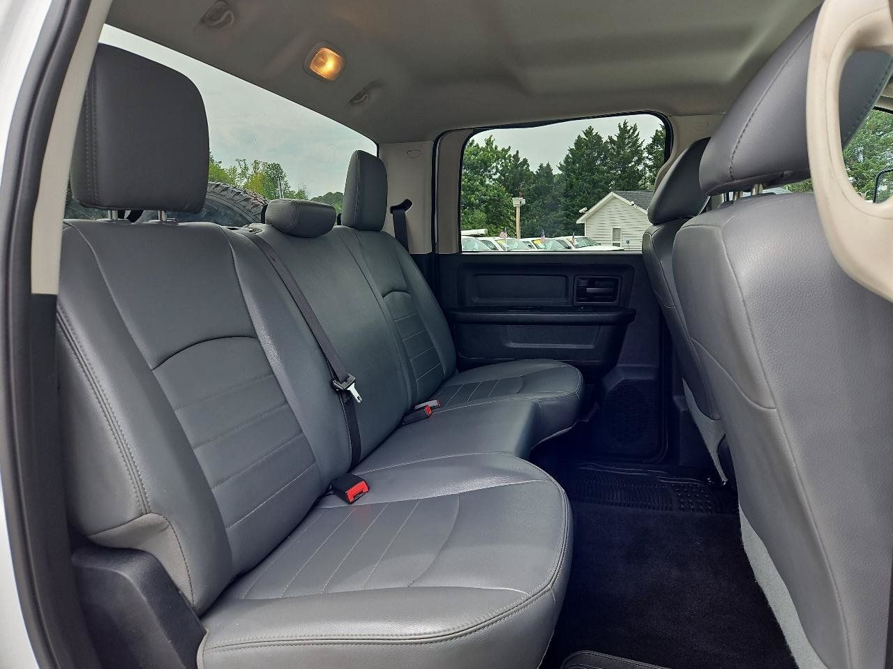 Used 2016 RAM 3500 Tradesman AWD/4WD image 30