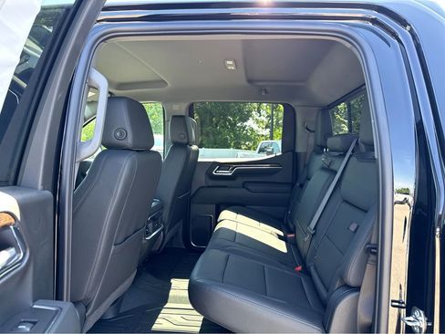 New 2026 GMC Sierra 1500 Elevation w/ Elevation Premium Package AWD/4WD image 7