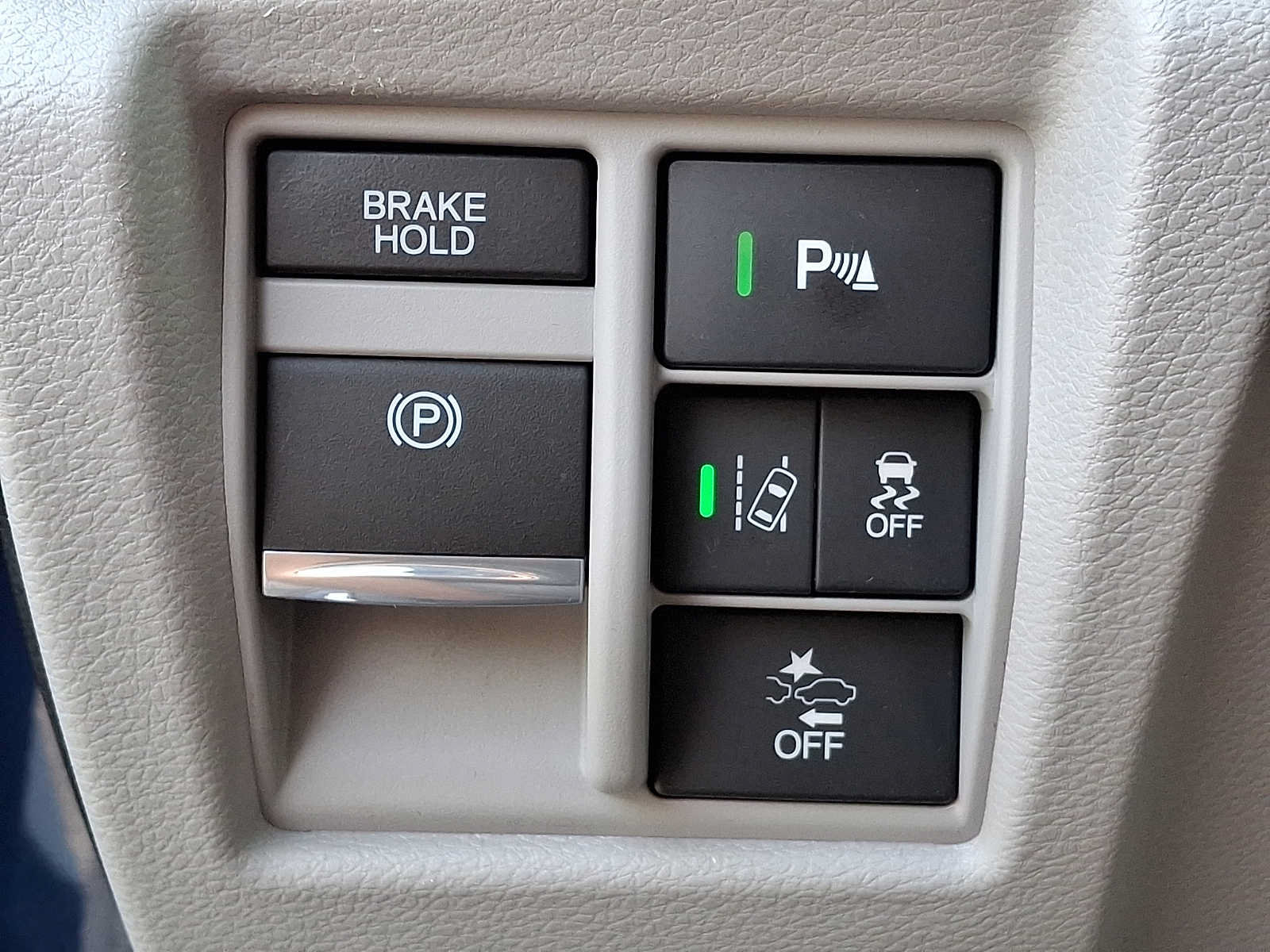 Used 2020 Acura MDX w/ Technology Package AWD/4WD image 23