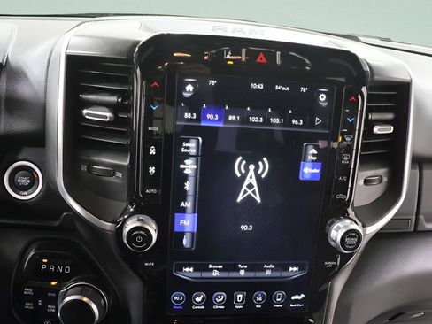 Used 2021 RAM 1500 Big Horn AWD/4WD image 11