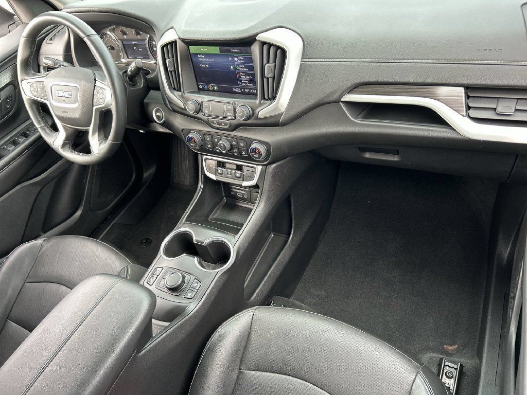 Used 2023 GMC Terrain SLT FWD image 29