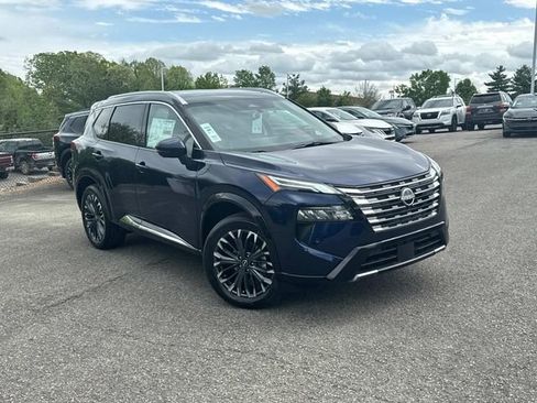 New 2026 Nissan Rogue Platinum w/ Platinum Premium Package AWD/4WD image 2
