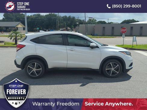 Used 2022 Honda HR-V EX image 8