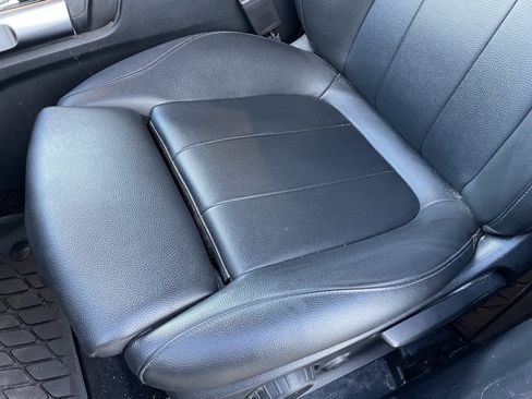 Used 2022 Mercedes-Benz GLB 250 GLB 250 image 26