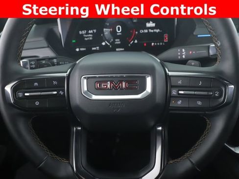 Used 2026 GMC Acadia AT4 w/ Luxury Package AWD/4WD image 21